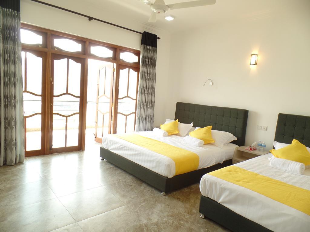 Kandyan Bluestar Villa الغرفة الصورة