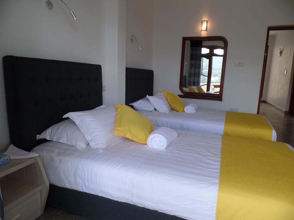 Kandyan Bluestar Villa الغرفة الصورة