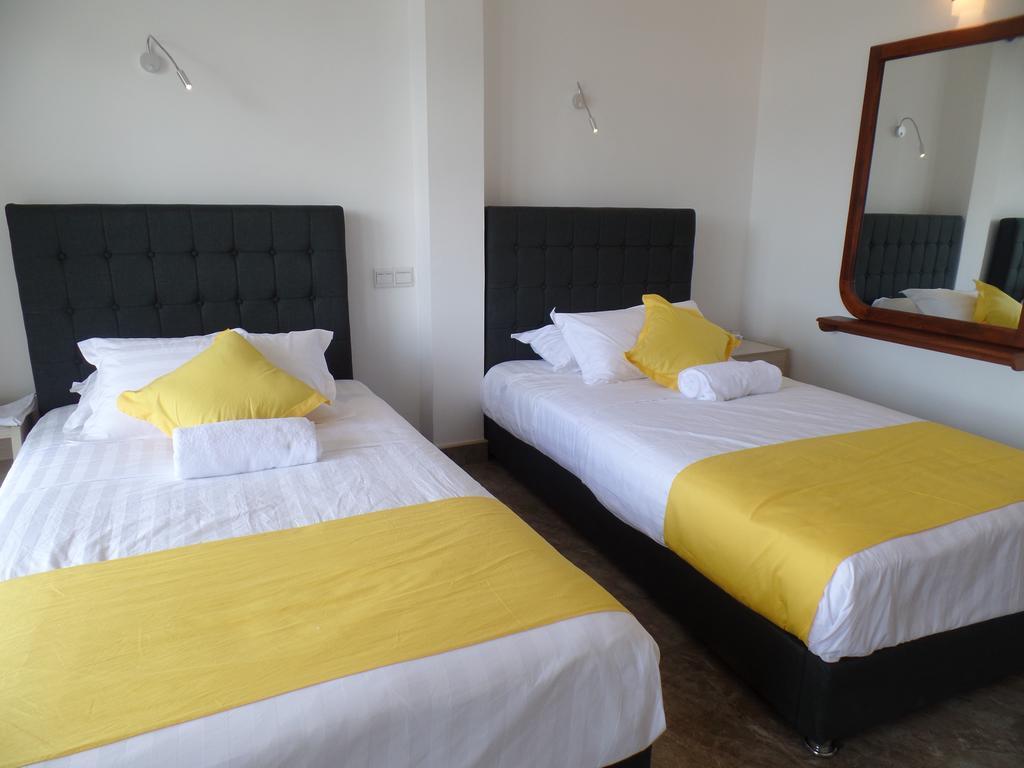 Kandyan Bluestar Villa الغرفة الصورة