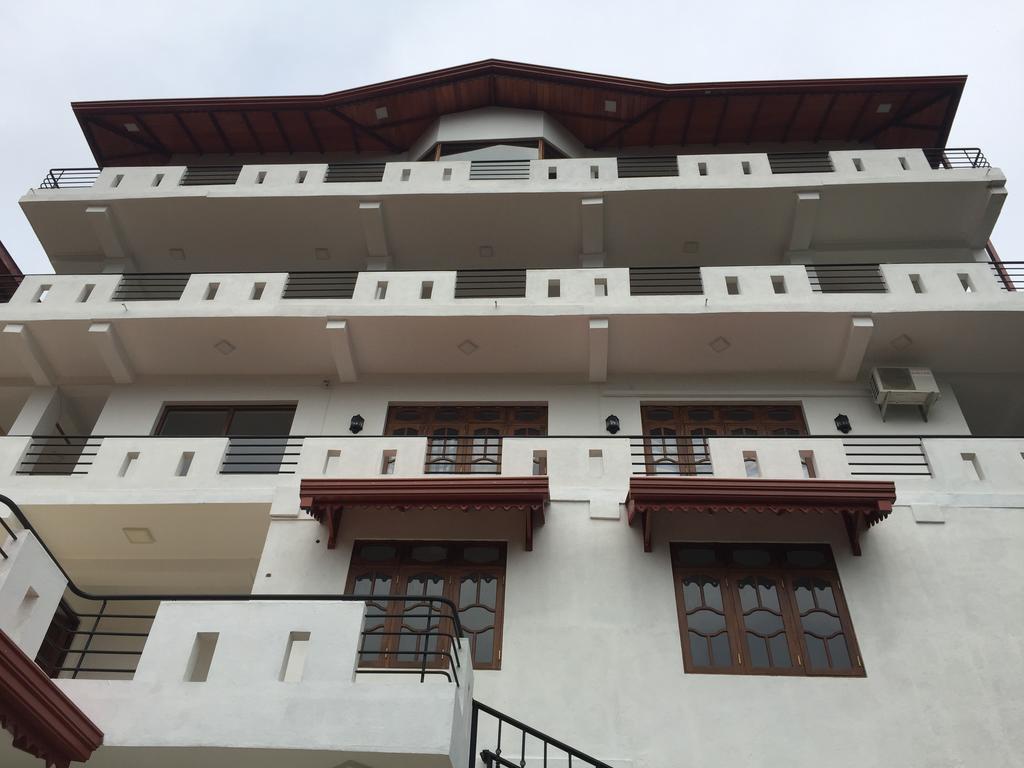 Kandyan Bluestar Villa المظهر الخارجي الصورة