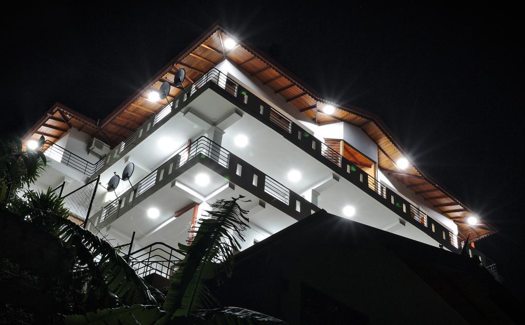 Kandyan Bluestar Villa المظهر الخارجي الصورة